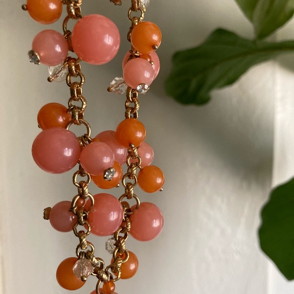 Vintage Gold Costume Jewelry Necklace - Picture 2 of 5